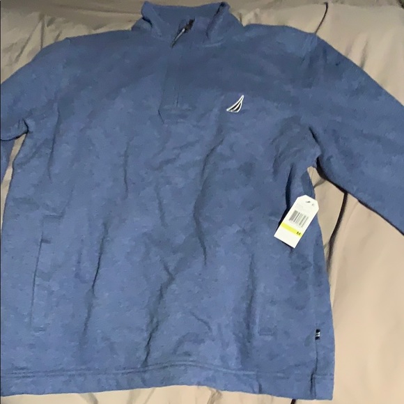 Quarter zip - Picture 1 of 1